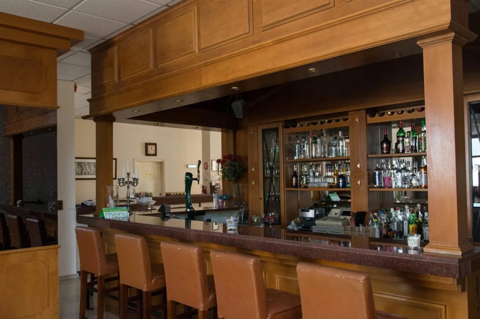 Stephanos Hotel Apts