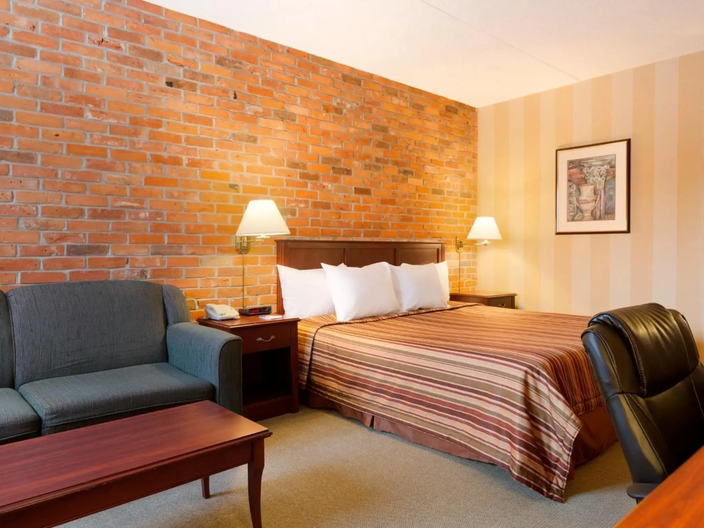 Travelodge by Wyndham North Bay