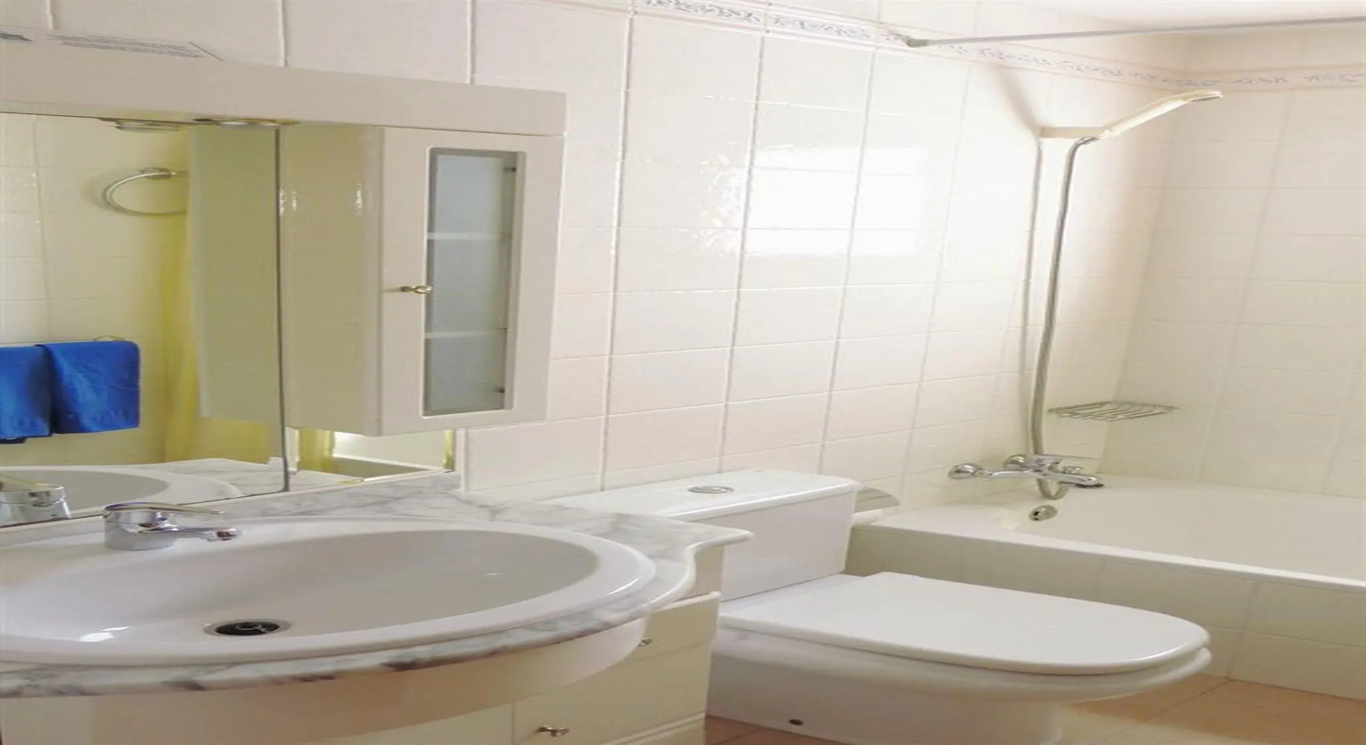 Apartamentos Castillo Beach