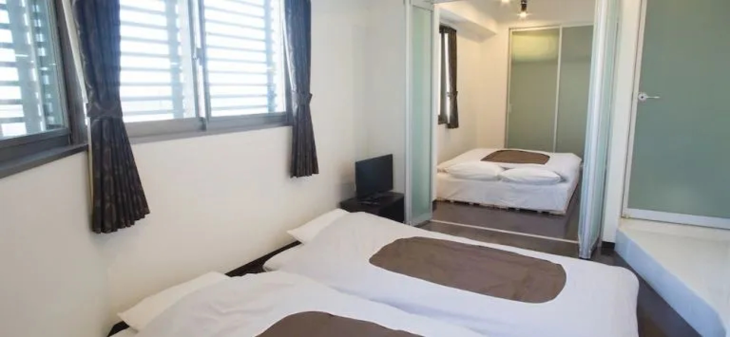 Kyoto Apartment Emblem Kyomon