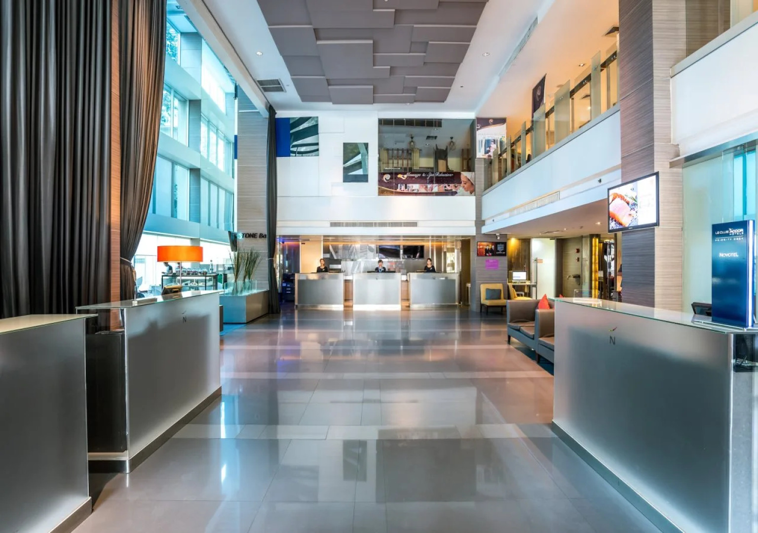 Hilton Garden Inn Bangkok Silom