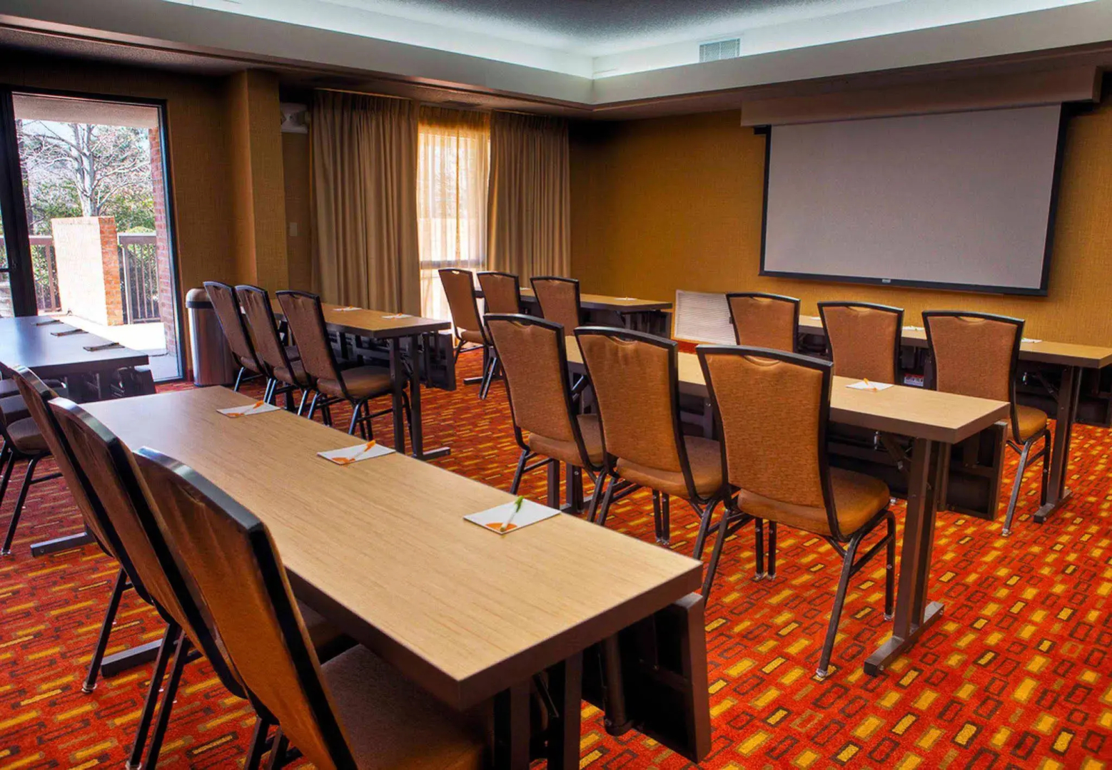 Courtyard by Marriott Memphis Germantown