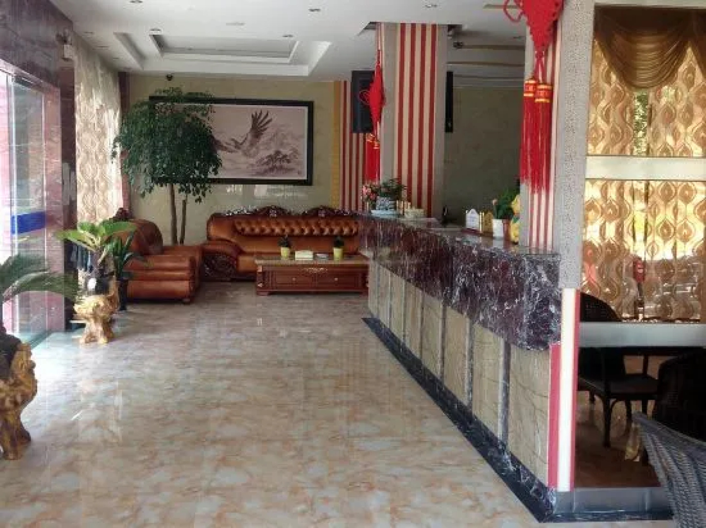 Pengcheng Business Hotel