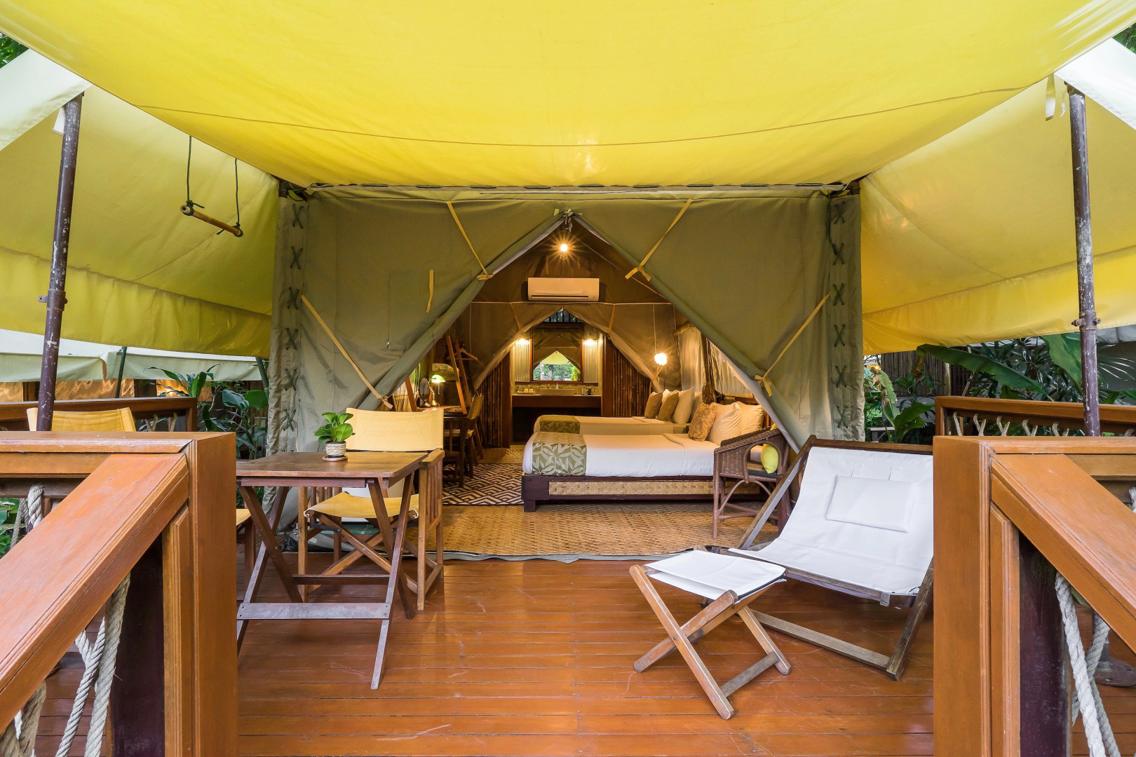 Hintok River Camp at Hellfire Pass