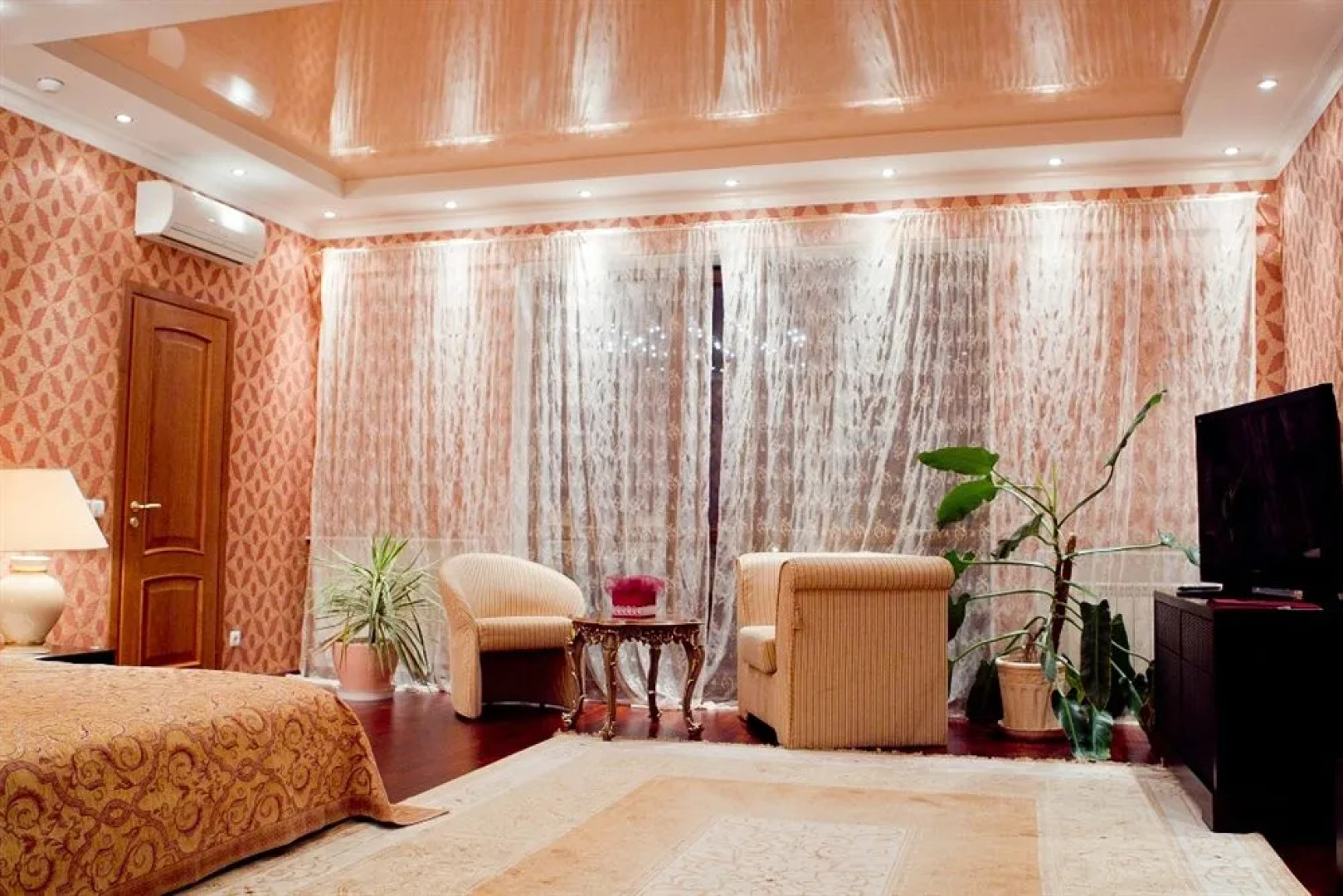 Гостиница «Дипломат Клуб»