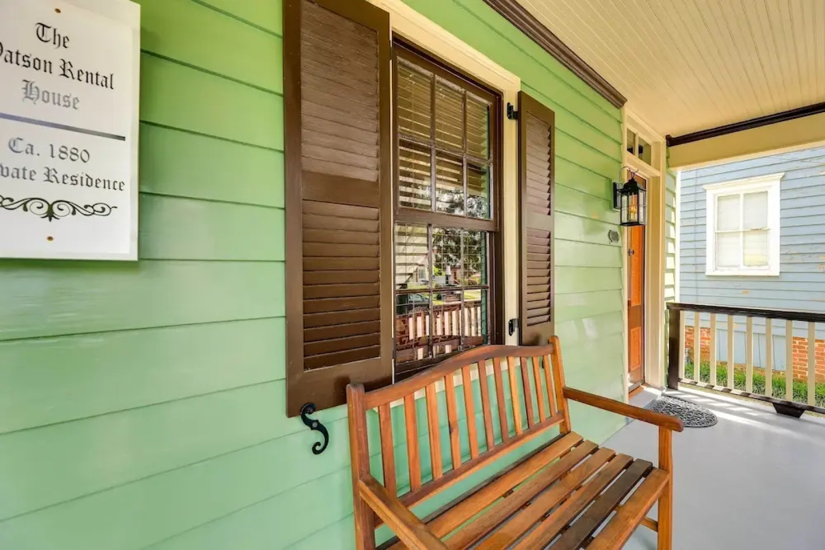 Victorian Vacation Rental Apt in Downtown New Bern