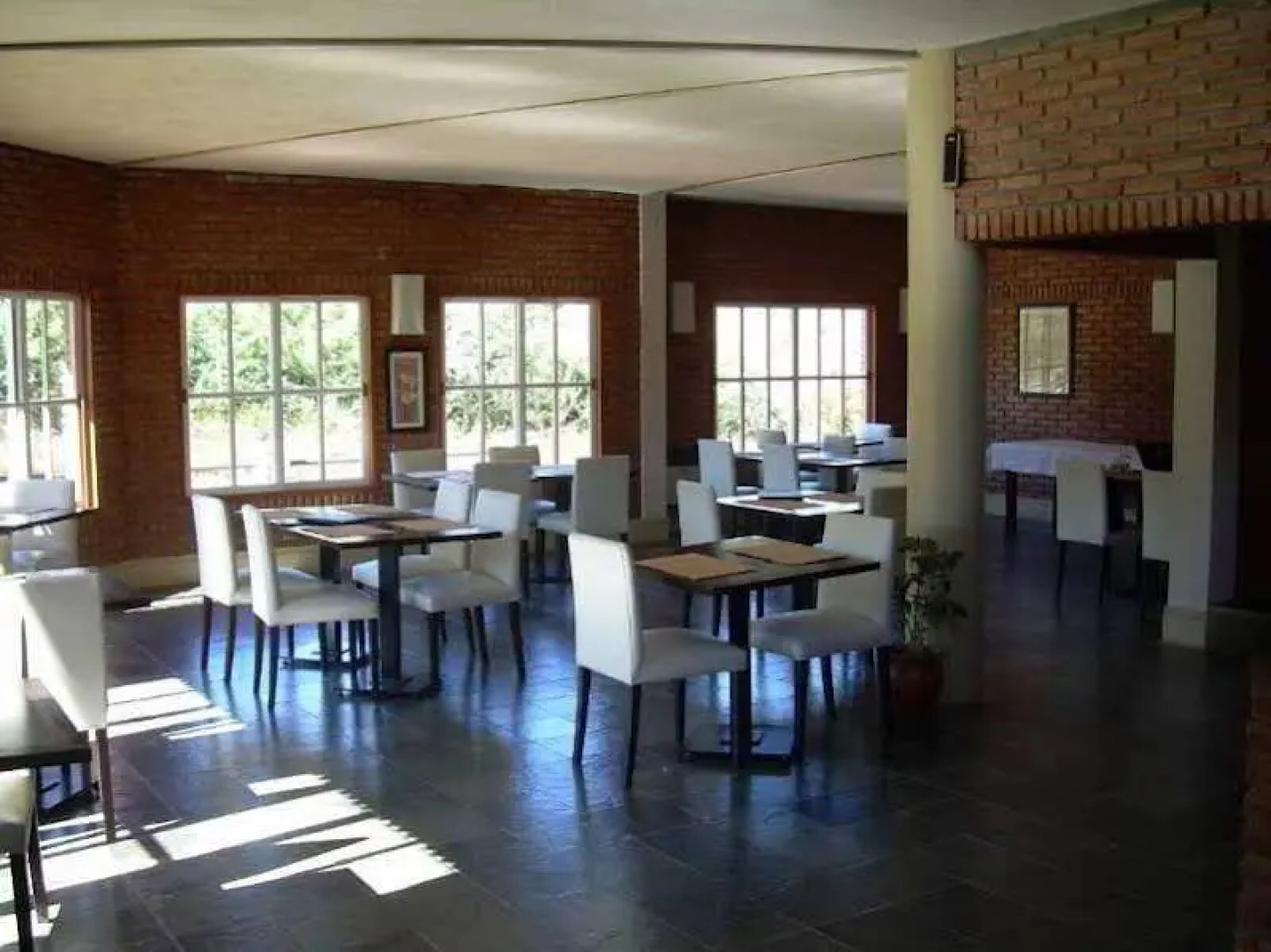 La Barraca Hotel & Resort