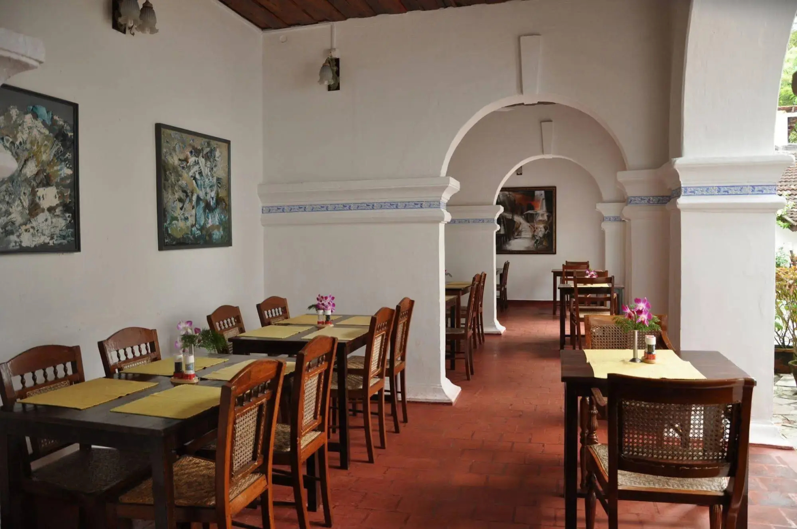 The Old Courtyard Hotel