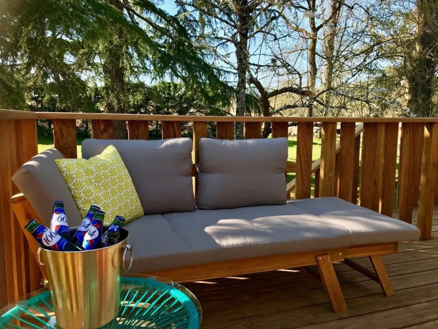 Sans Souci Bed and Breakfast with Restaurant