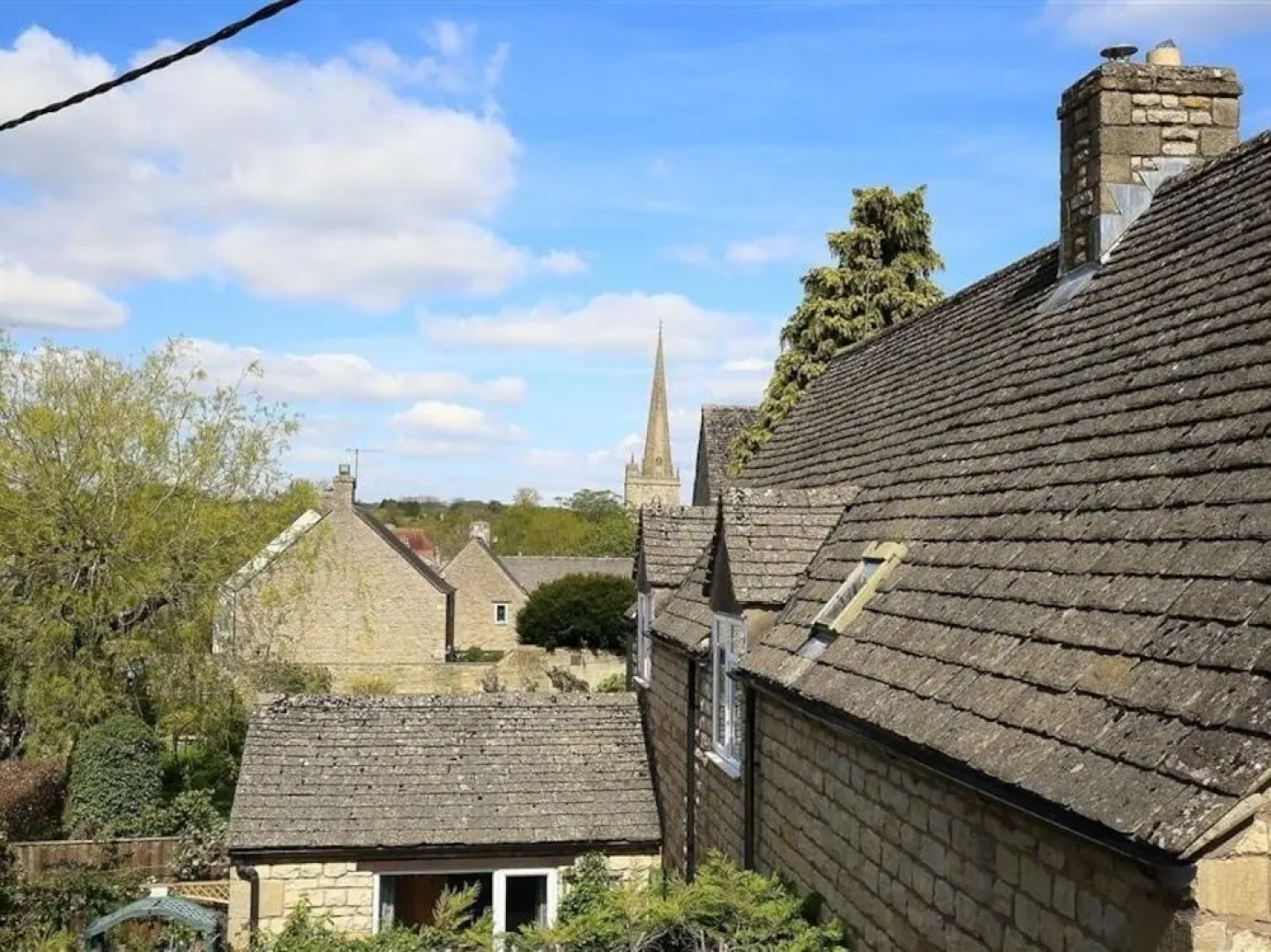 Burford's Old Bakery, BURFORD