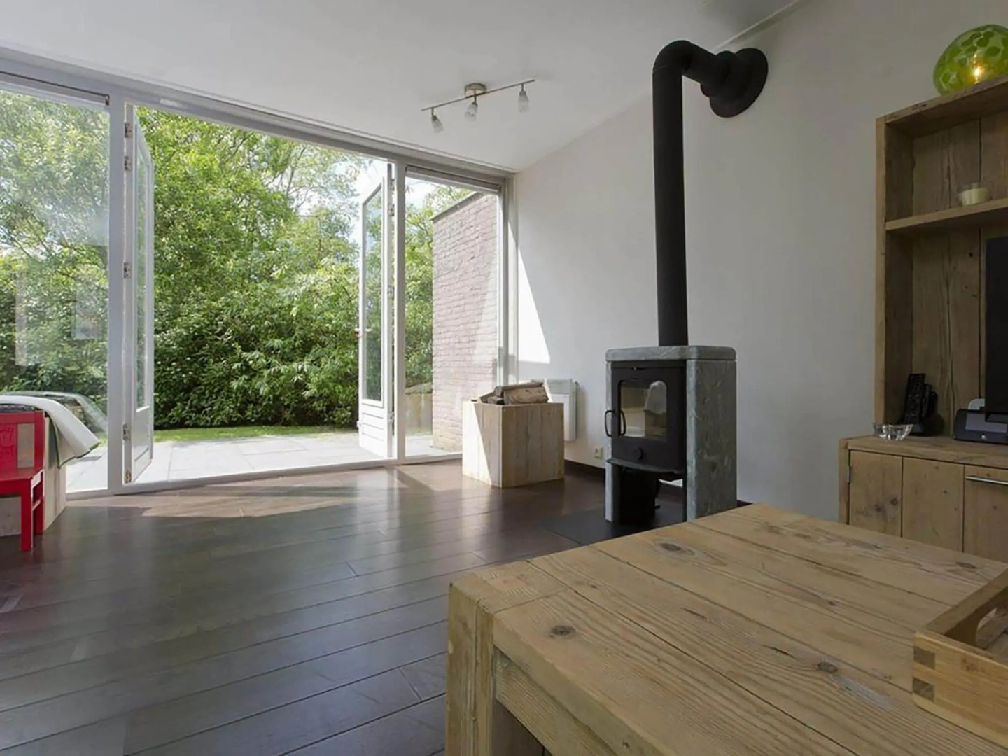 Welcoming Holiday Home in Grou Near River