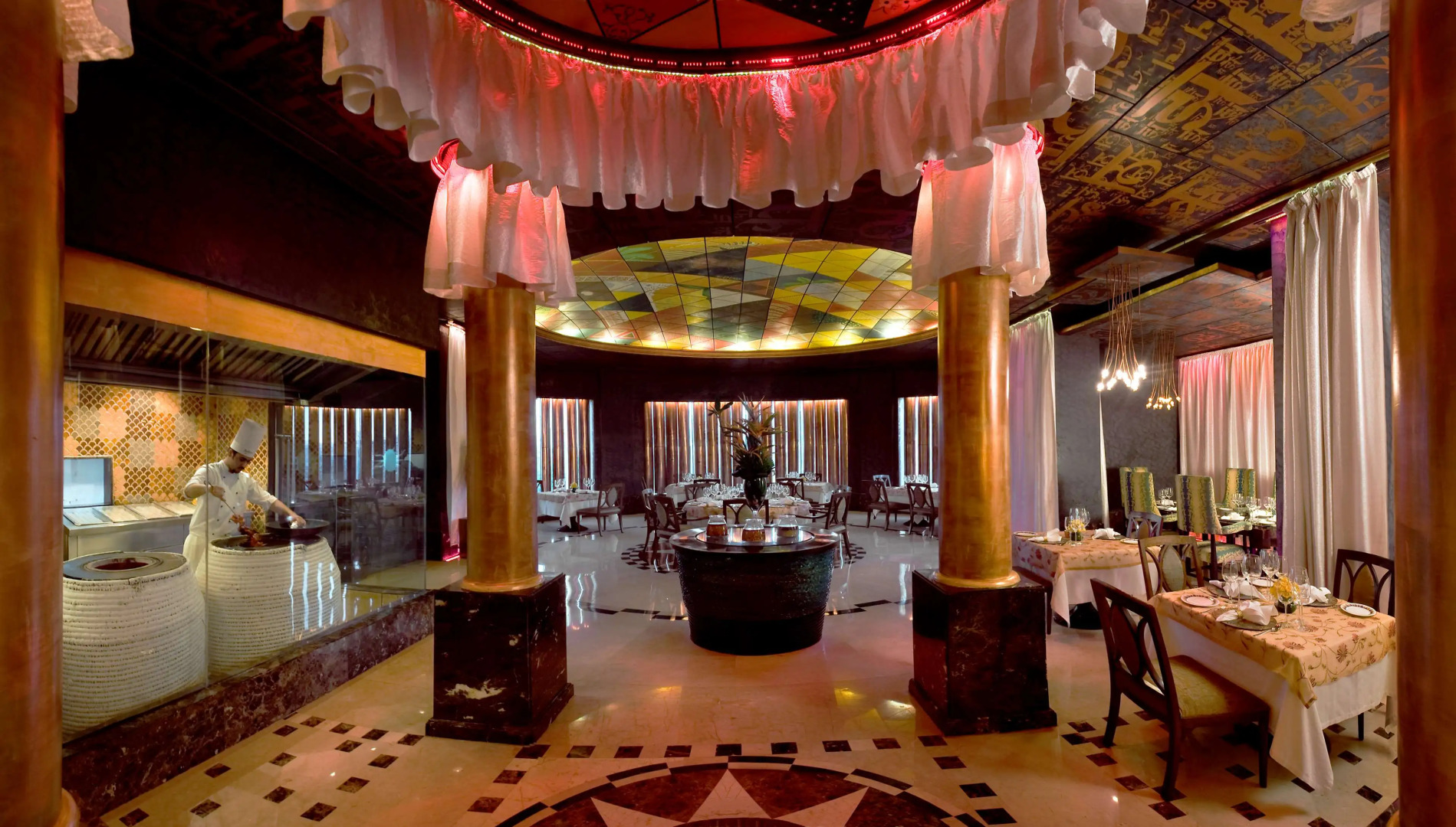 Radisson Blu MBD Hotel Noida