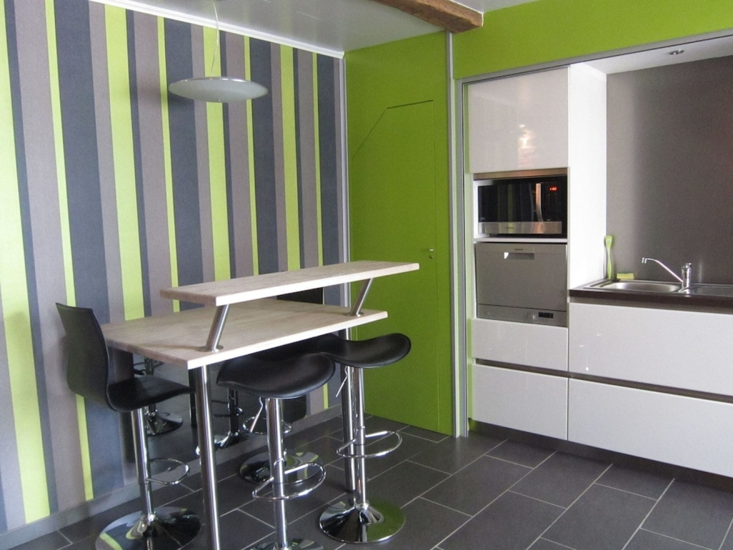 Pleasing Holiday Home in Awenne With Terrace