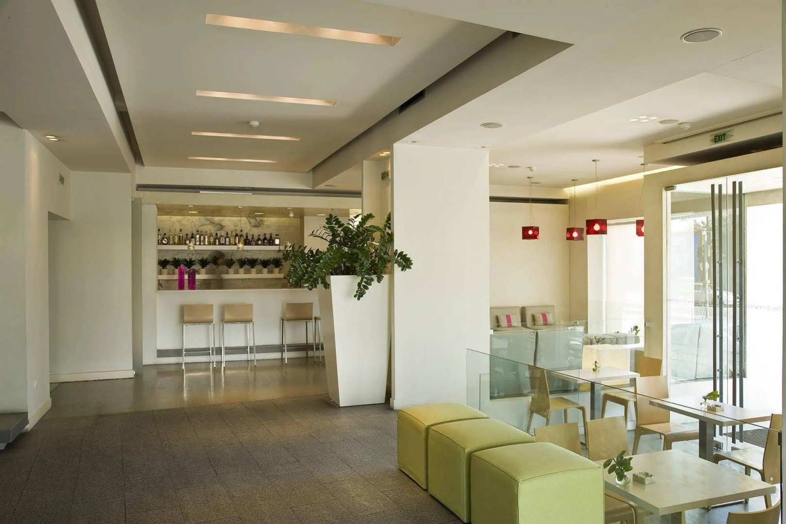 Ariston Hotel