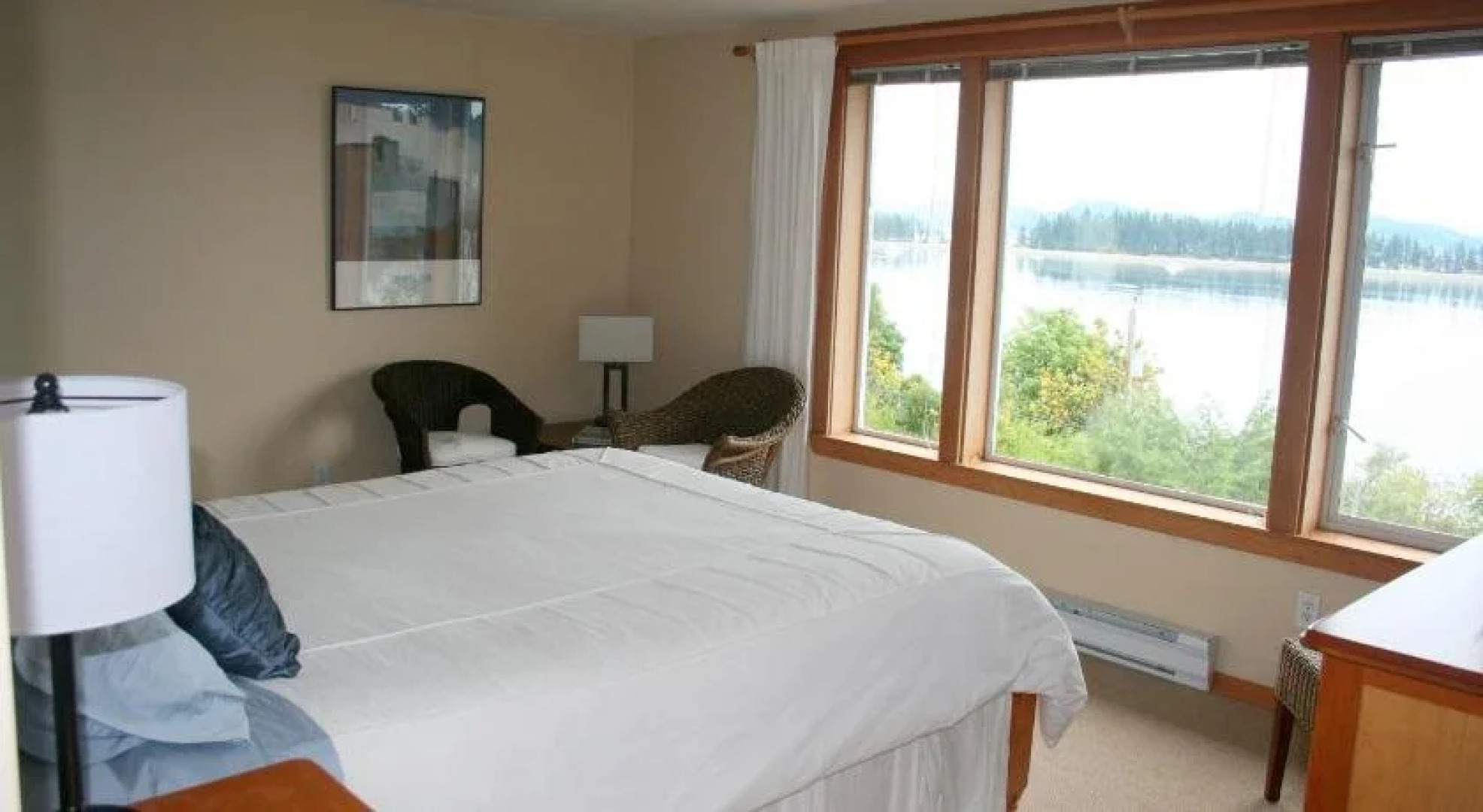 Quadra Island Harbour House B&B