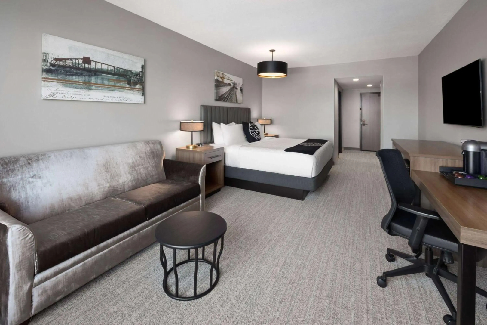 Riverbend Hotel and Suites, Trademark Collection by Wyndham