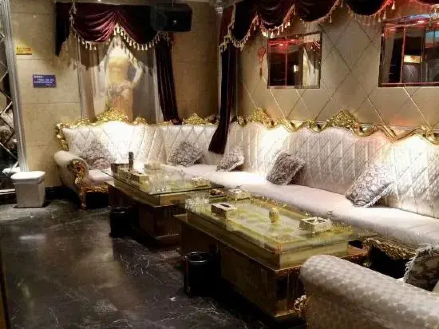 Agate City International Grand Hotel