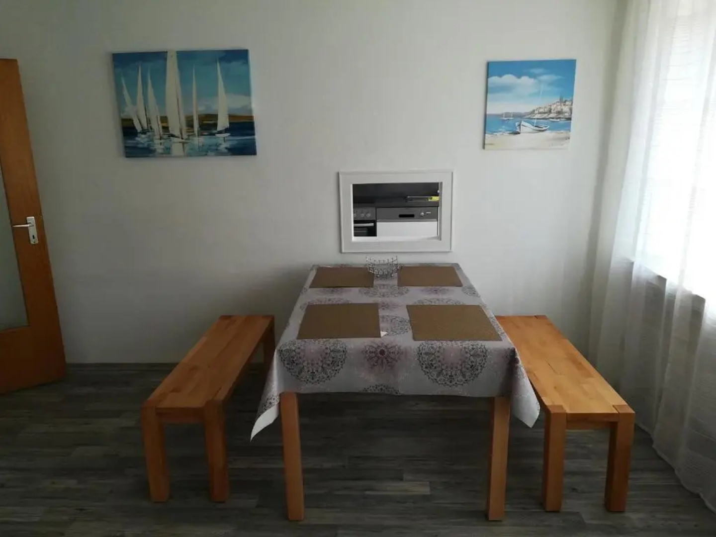 Apartment 28 o M