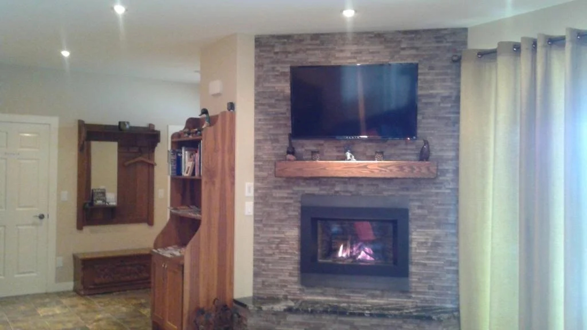 Above Naramata Bed & Breakfast