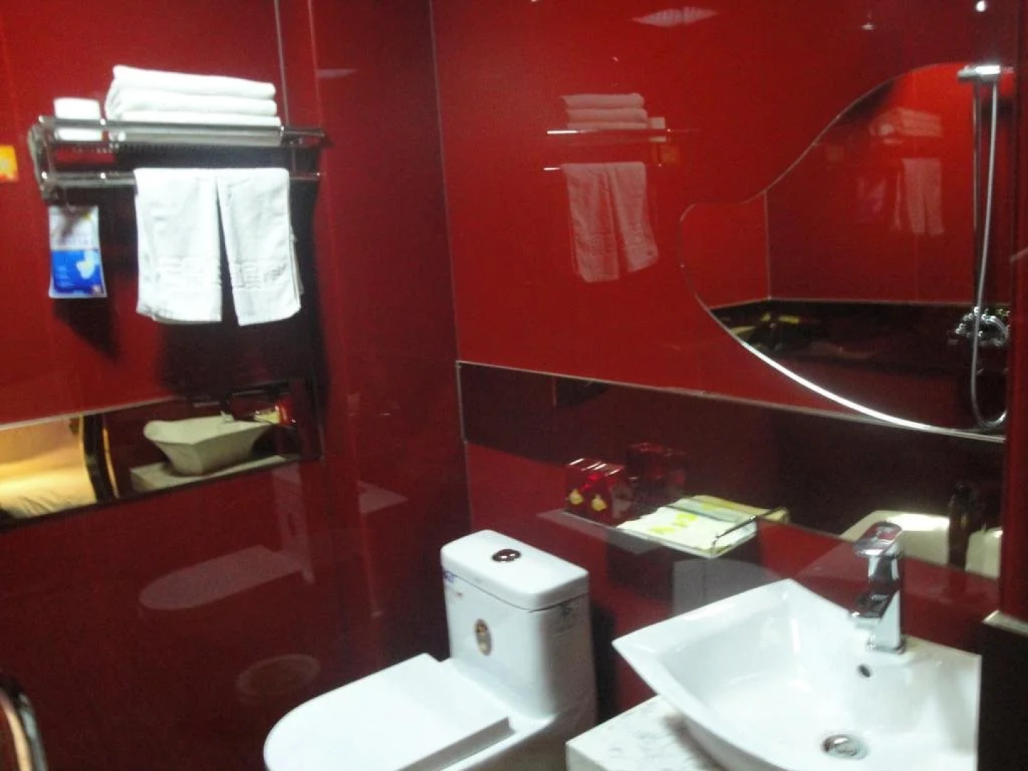 Mango Theme Hotel (Mudanjiang No. 4 Middle School)