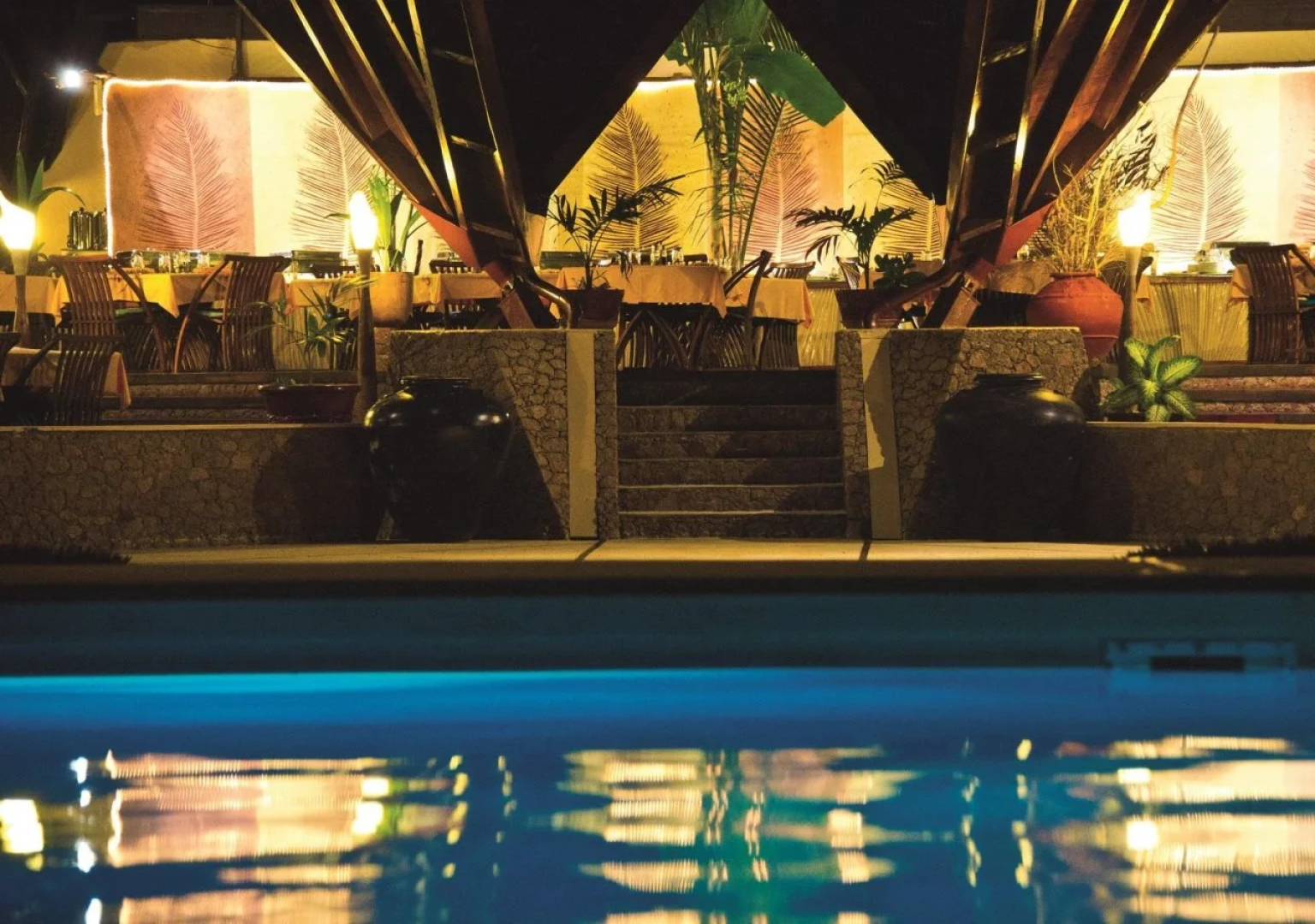 New Emerald Cove Hotel