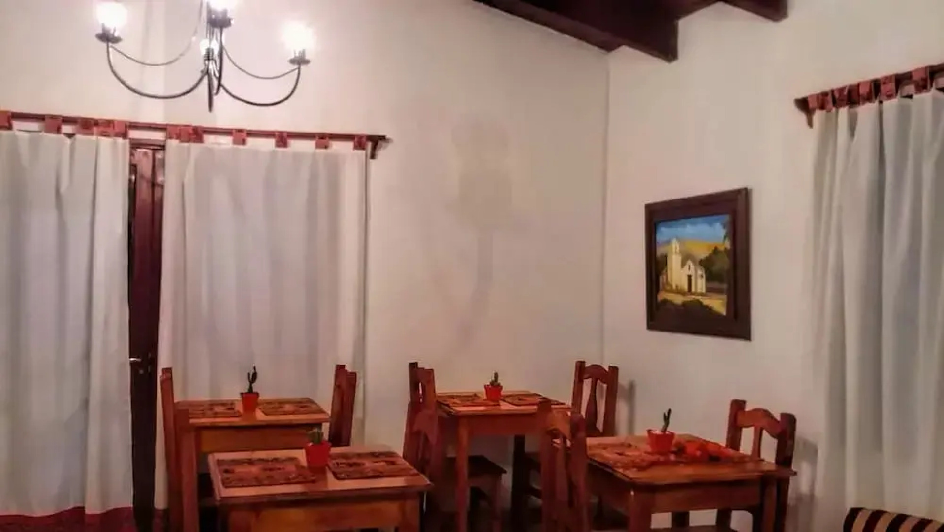 Terrazas Del Coya - Hostel