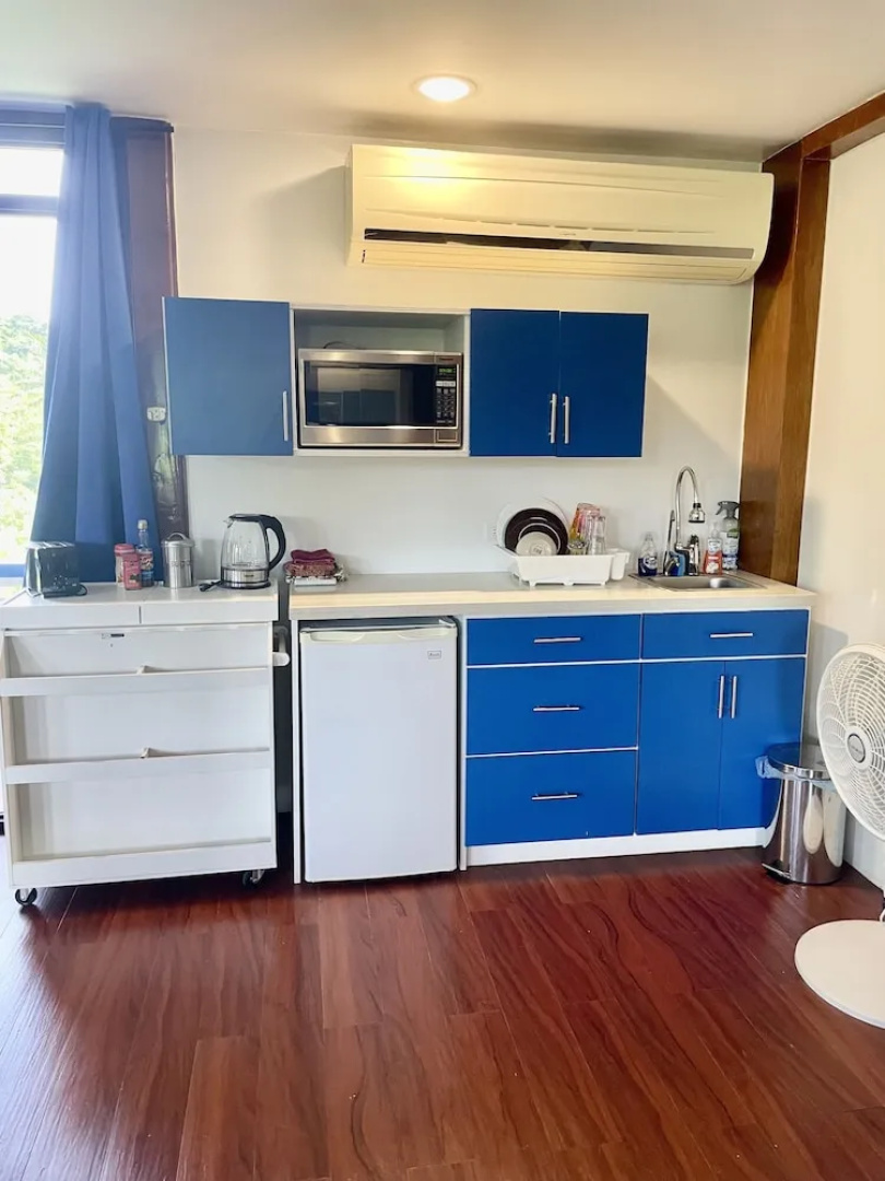 Captivating 1-bed House in Koror