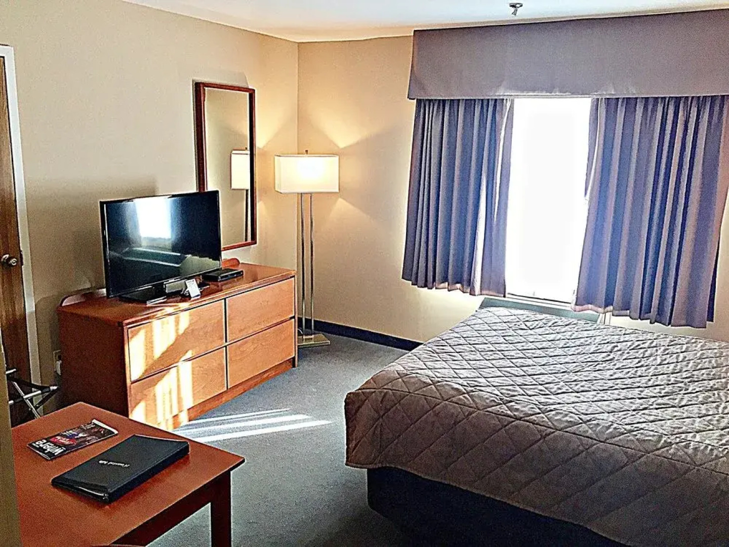 Coastal Inn Dartmouth