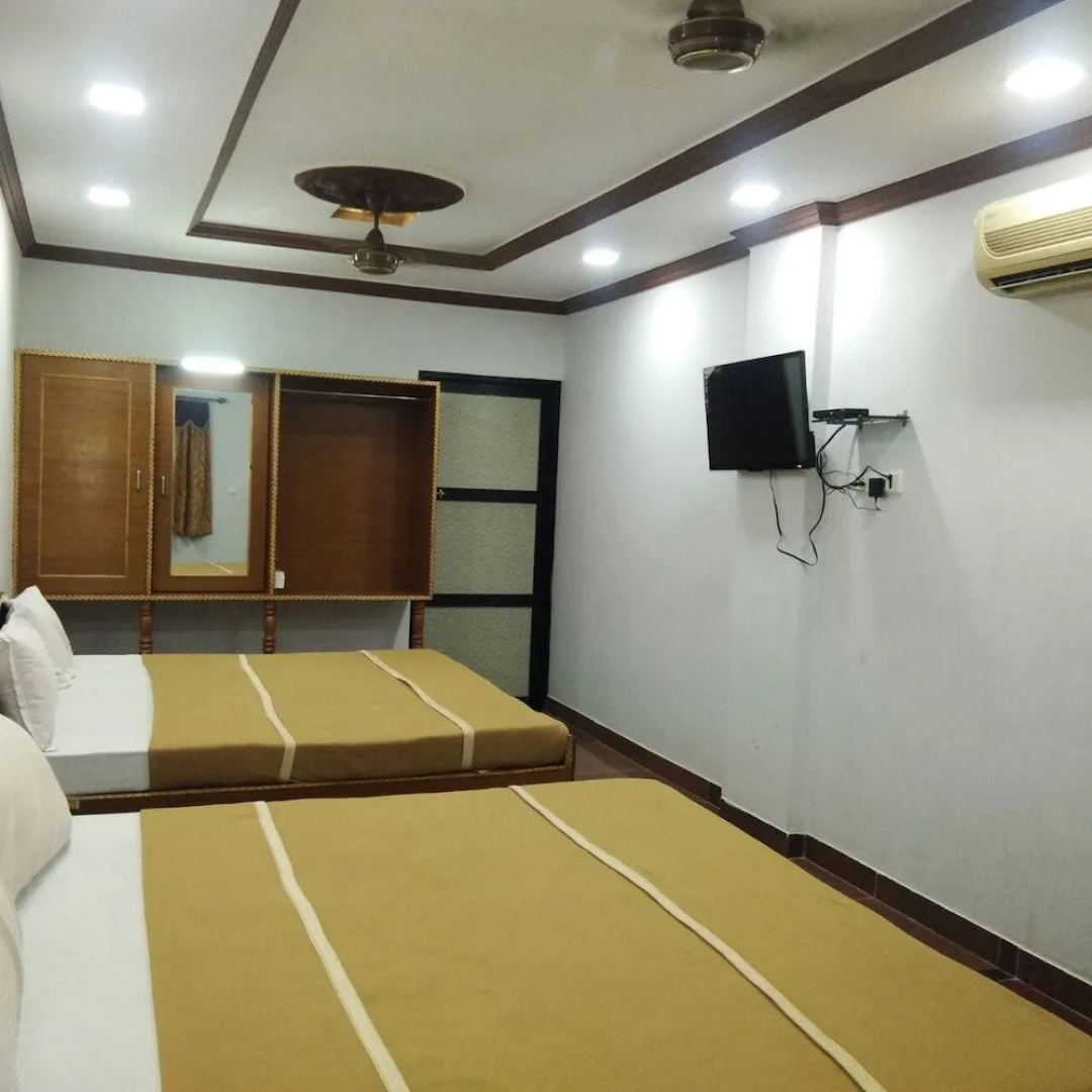 Hiriz Hotel Dollar
