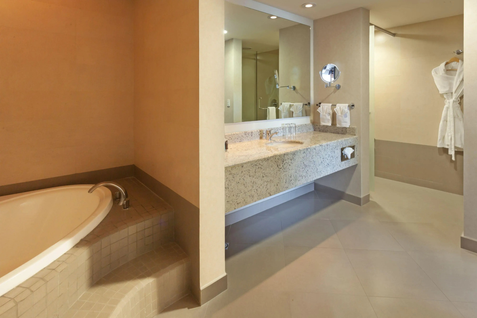 Crowne Plaza Leon by IHG