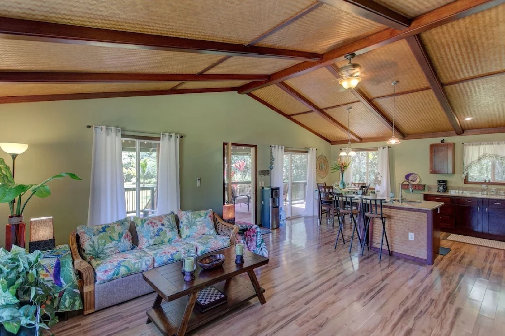 The Coqui Shack 2 Bedroom Cabin by Redawning