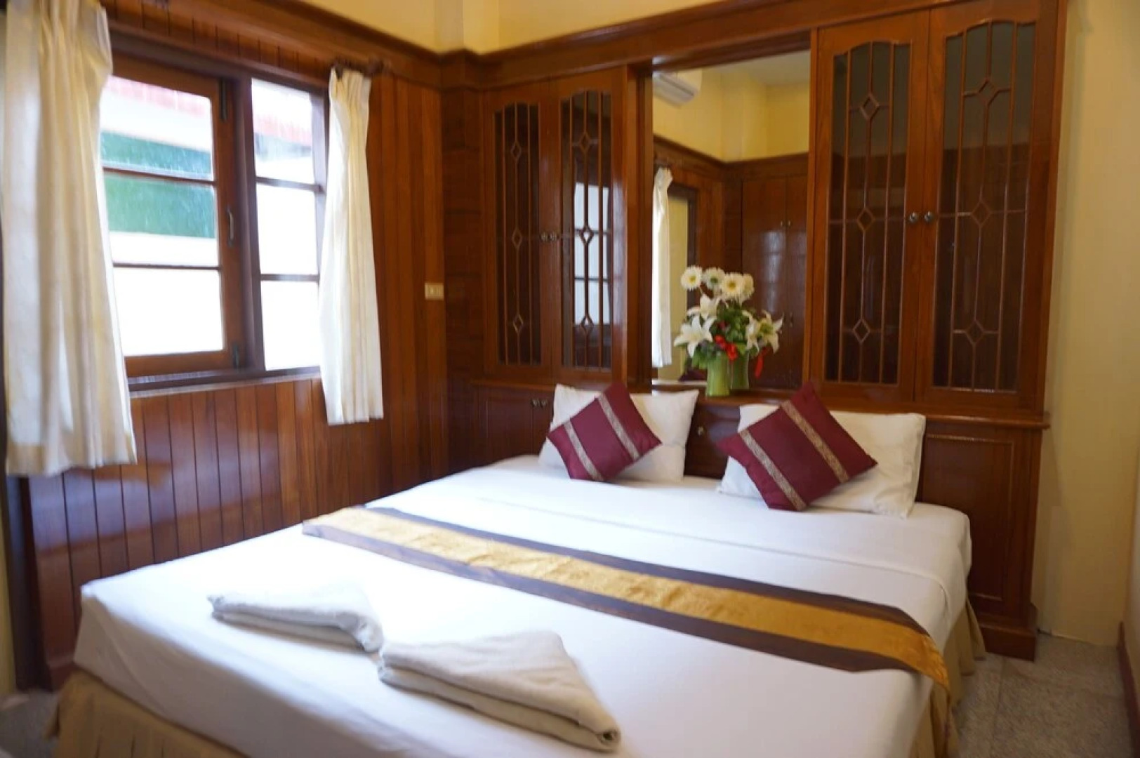 Phang-Nga Inn Guesthouse