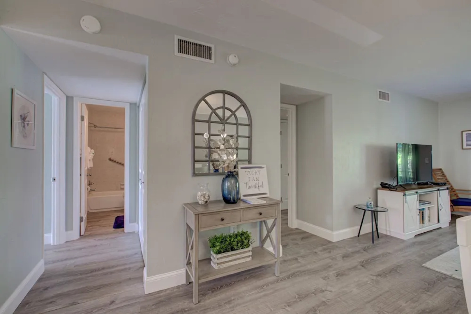 Runaway Bay Condominiums by Anna Maria Island Beach Rentals