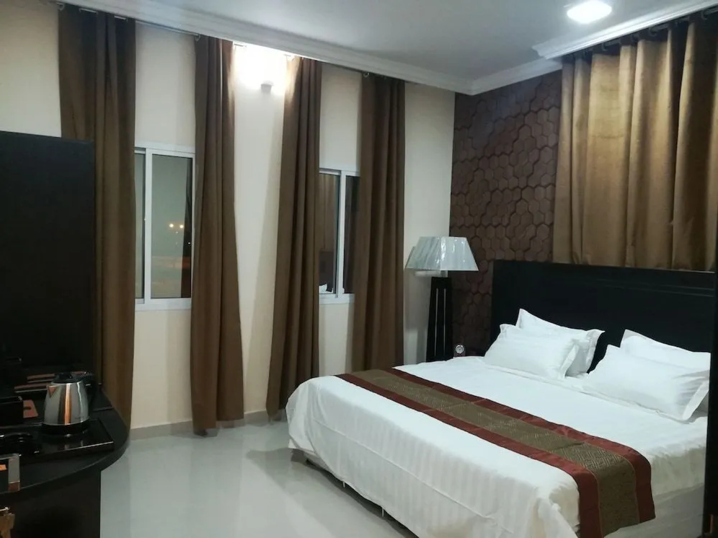 Tanuf Residency Hotel