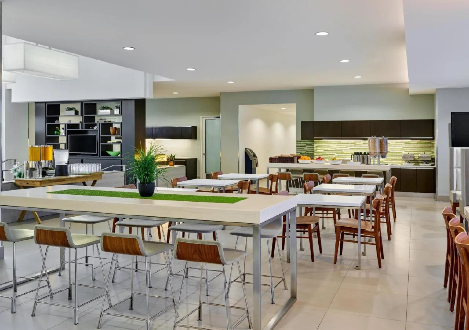 Element Denver Park Meadows