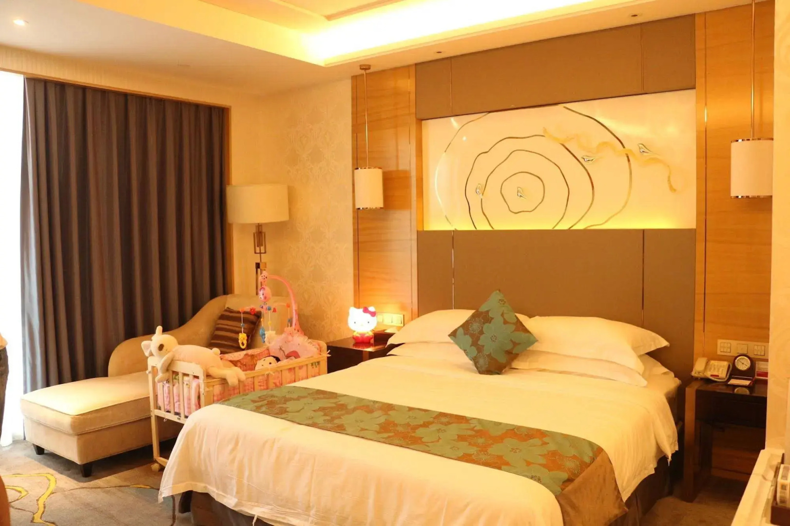 Ramada Yiyang Taojiang