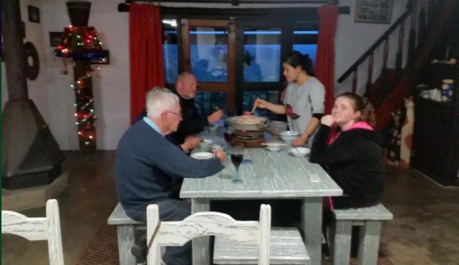 Woodcutters Guest House & Cottage