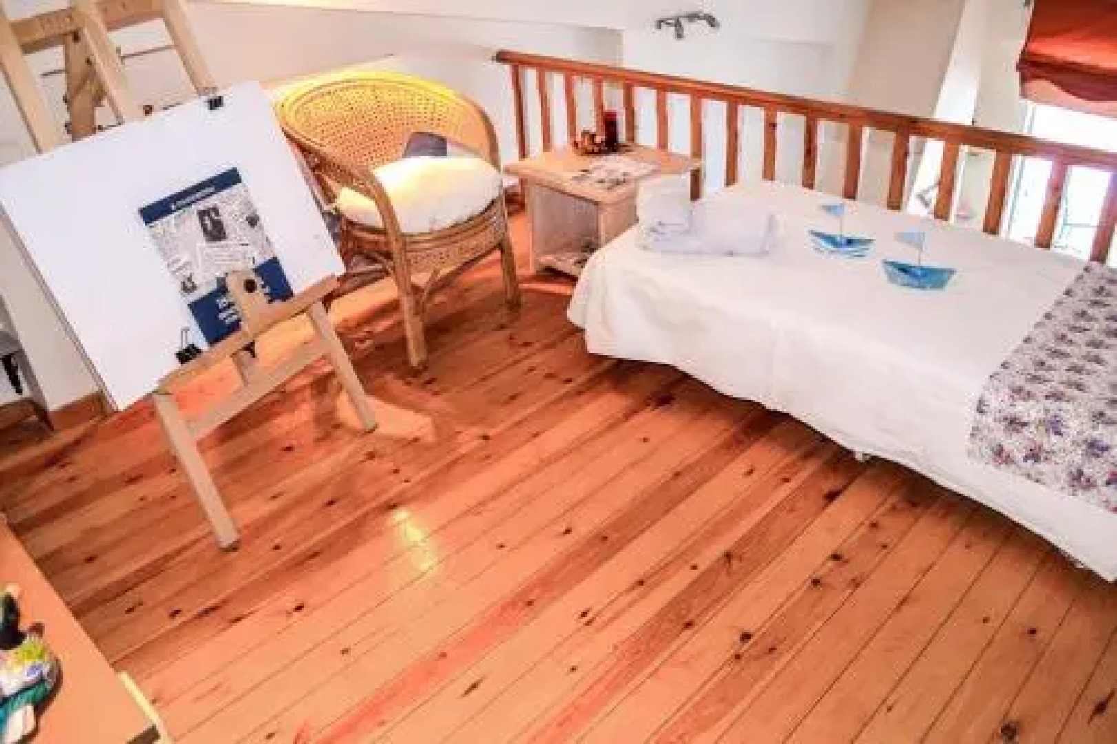 Eclectic Residence with Beach at the Doorstep