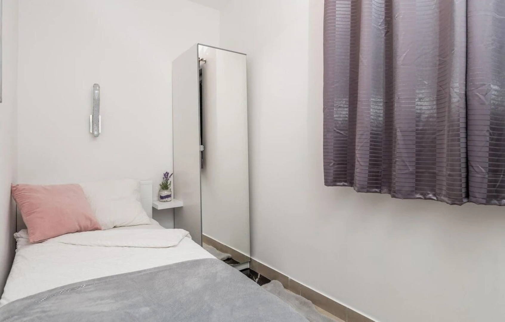 Amazing Home in Cesarica with Outdoor Swimming Pool, Hot Tub & 5 Bedrooms