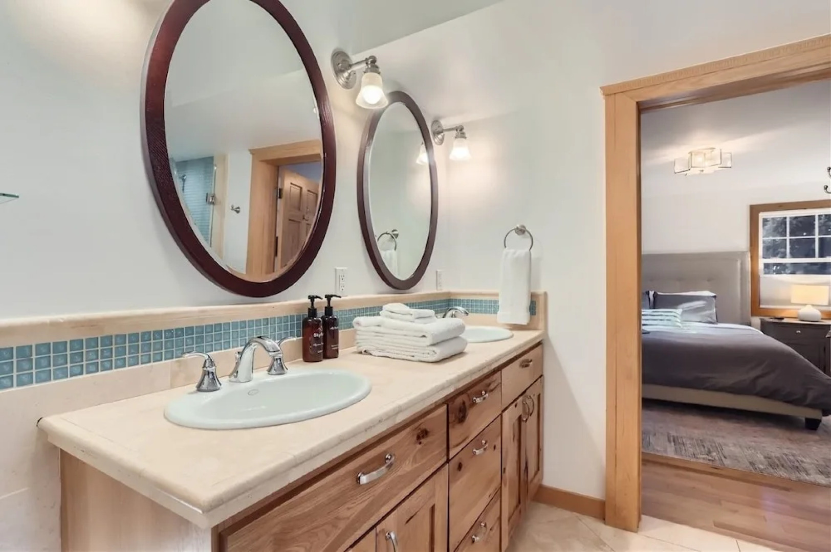 Nederland Mountain Haven 3 Bedroom Bungalow by RedAwning