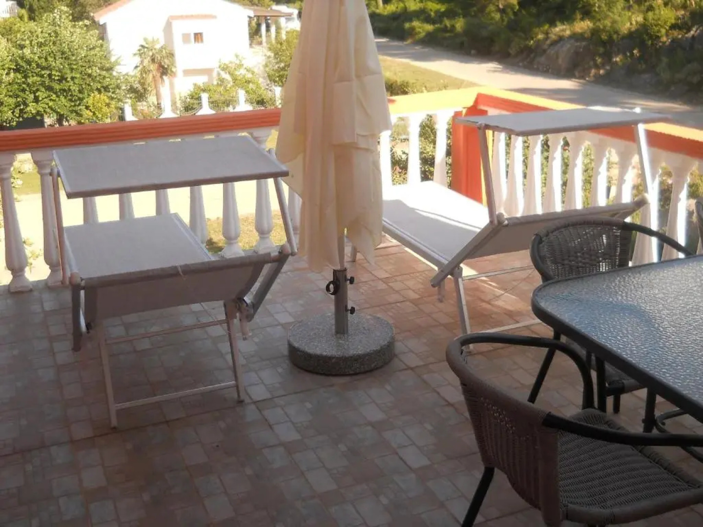 Apartments Brnjada Sutomore