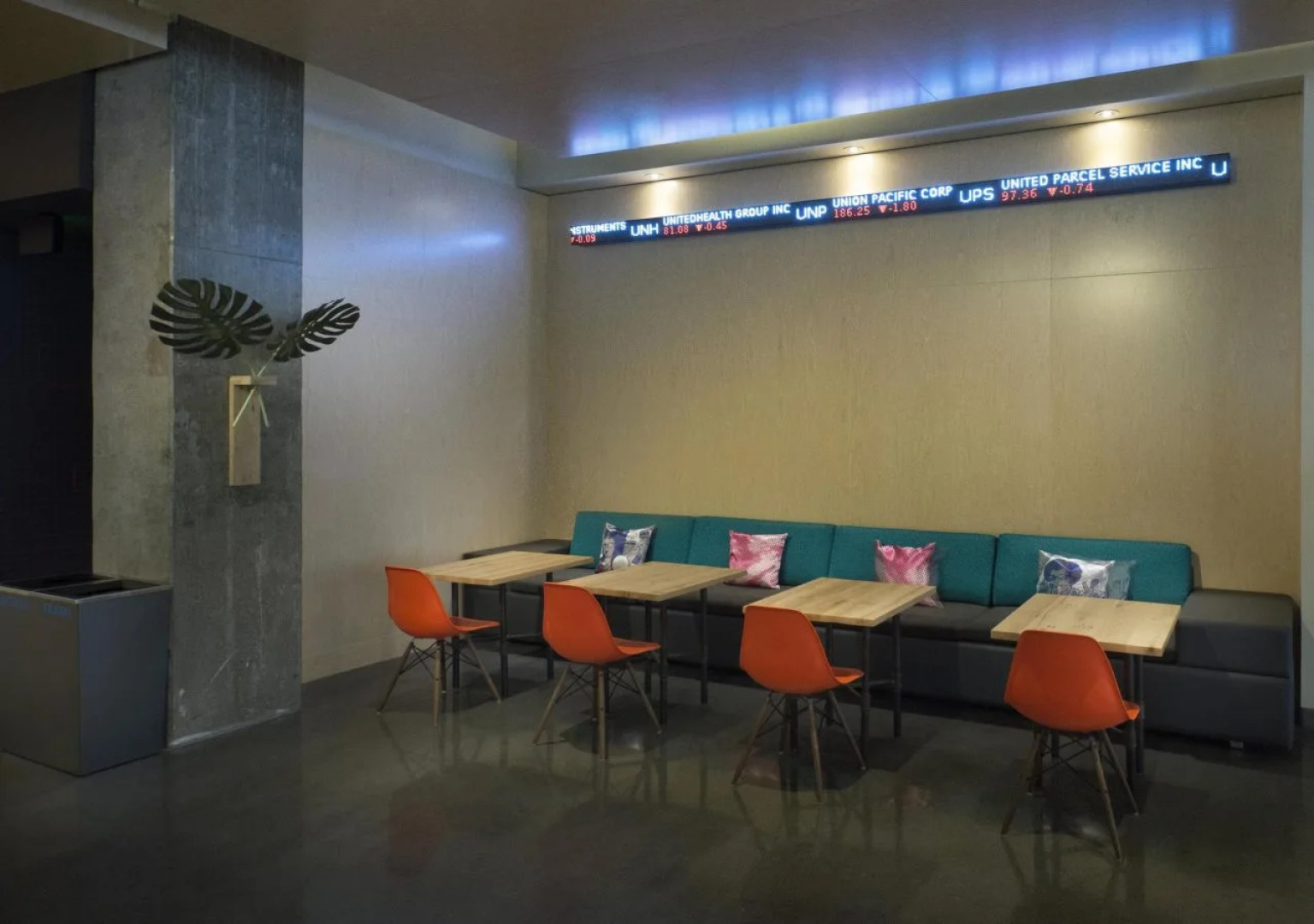 Aloft Tampa Downtown