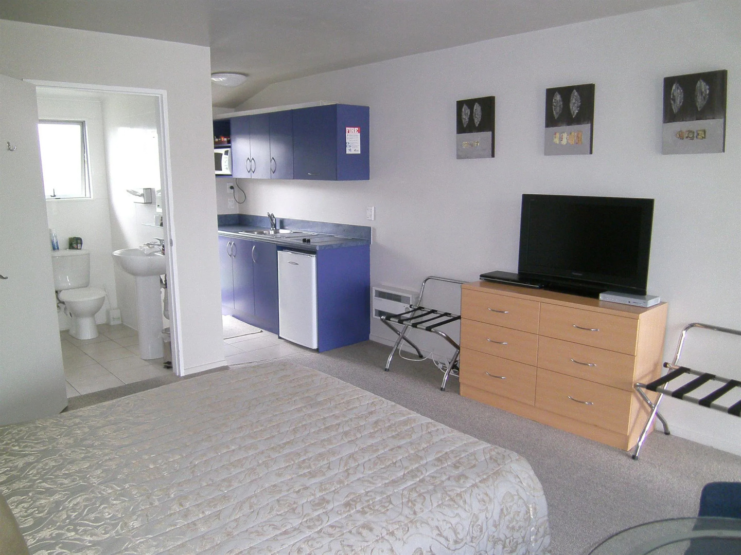 Anchorage Motel Apartments