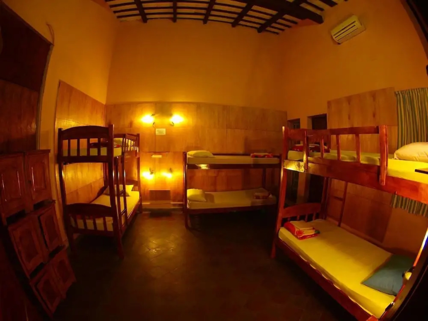 El Nomada Hotel & Hostel