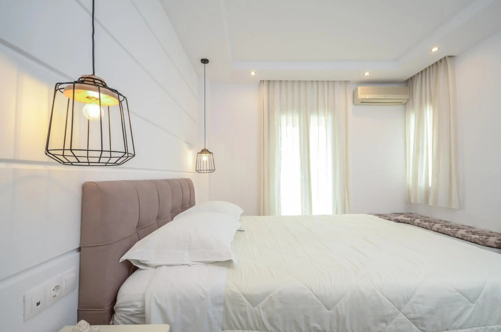Sun Beach Hotel