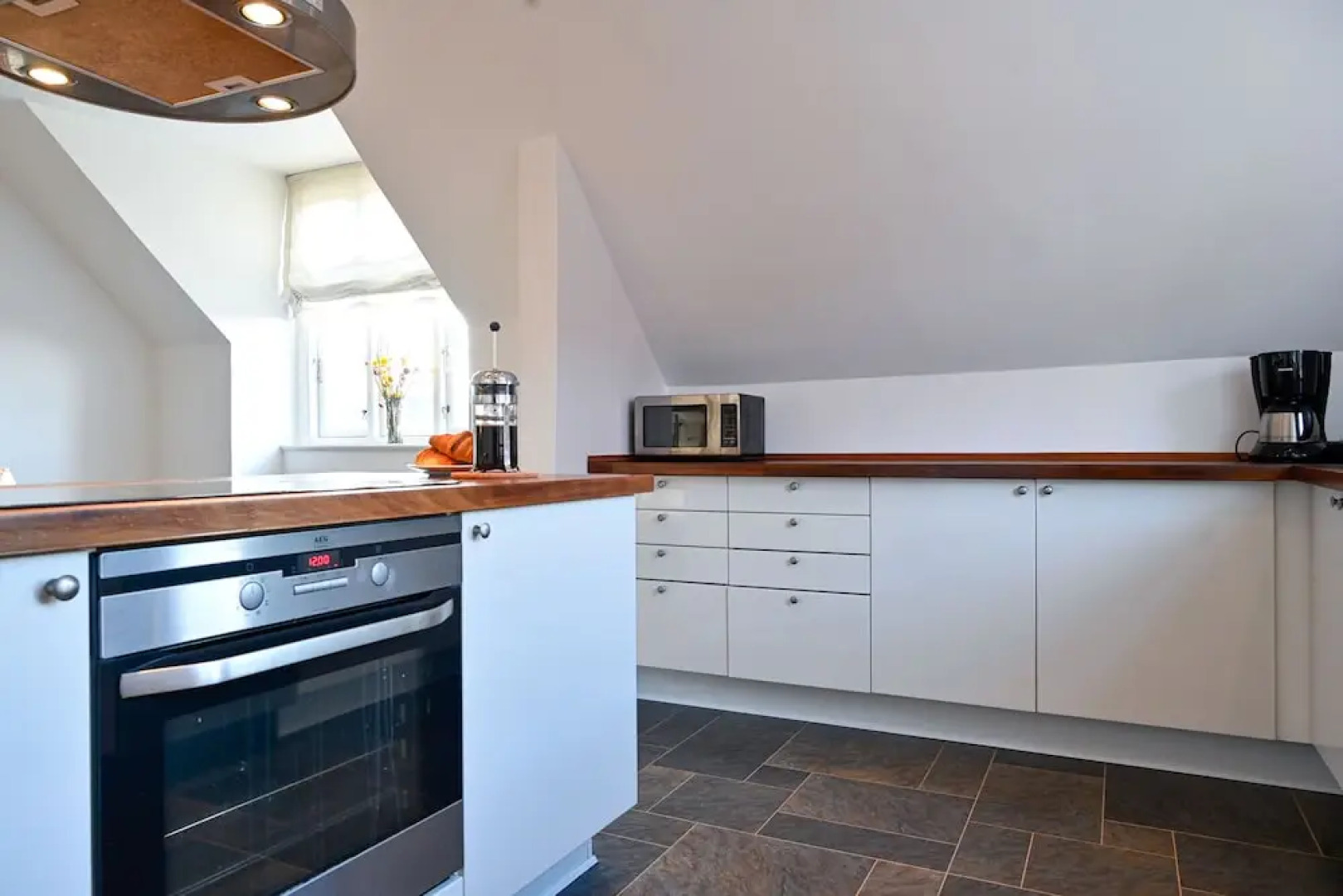 Super Cozy 3-bedroom Duplex Apartment in Frederiksberg Close to Copenhagen Zoo