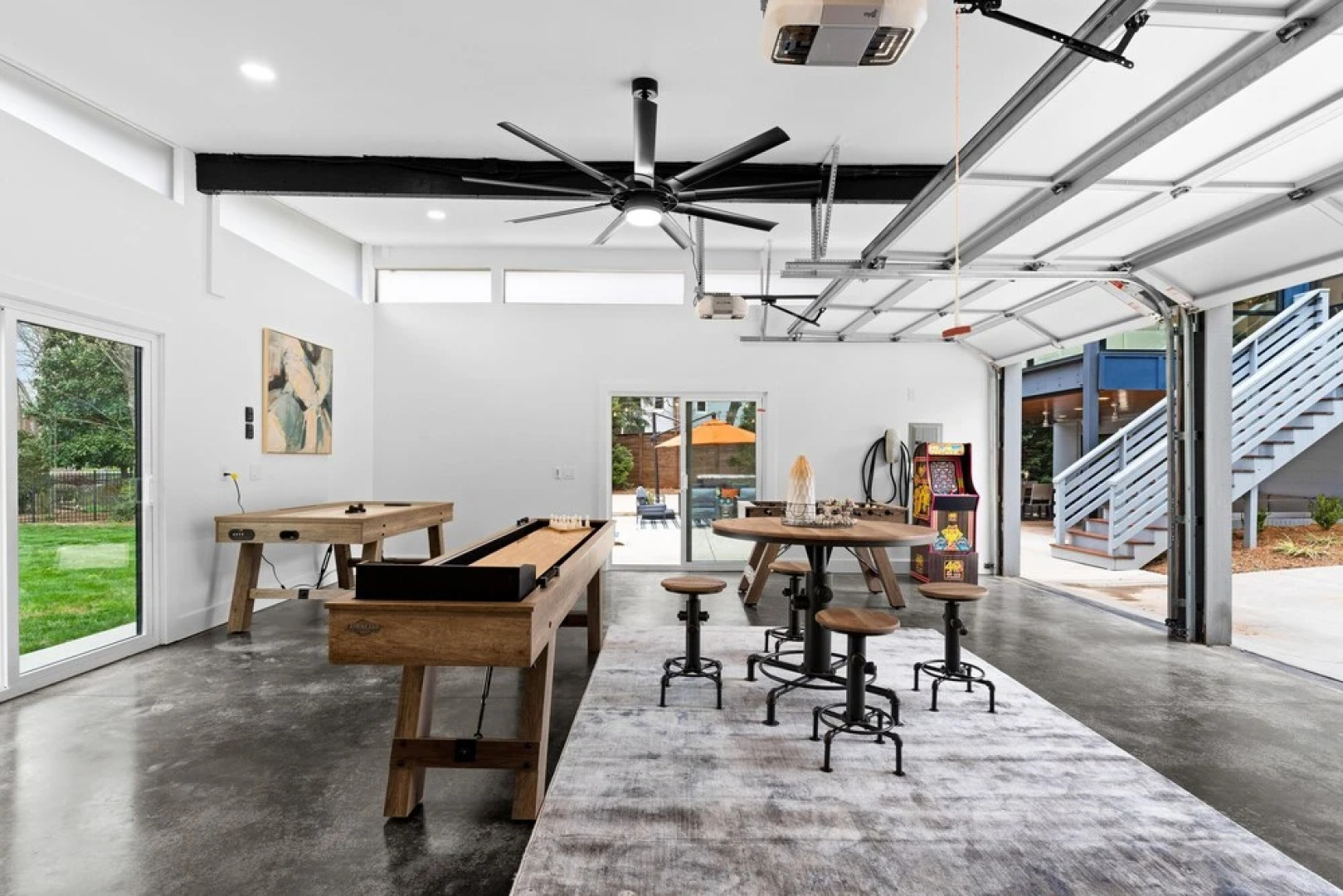 Blue Haven W/game Room, Hot Tub & Optional Boat Rental