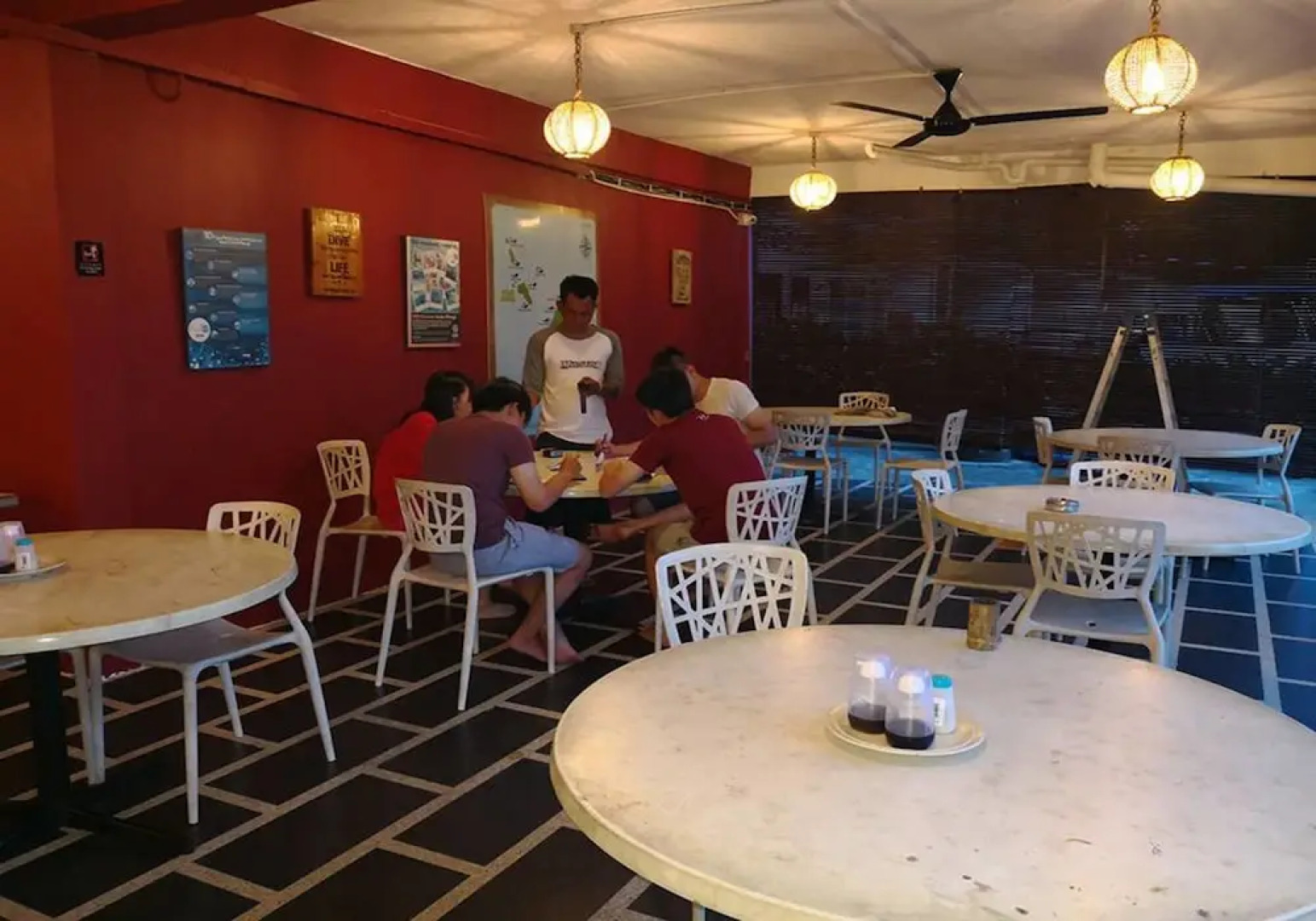 Riverbank Dungun Guesthouse & Cafe