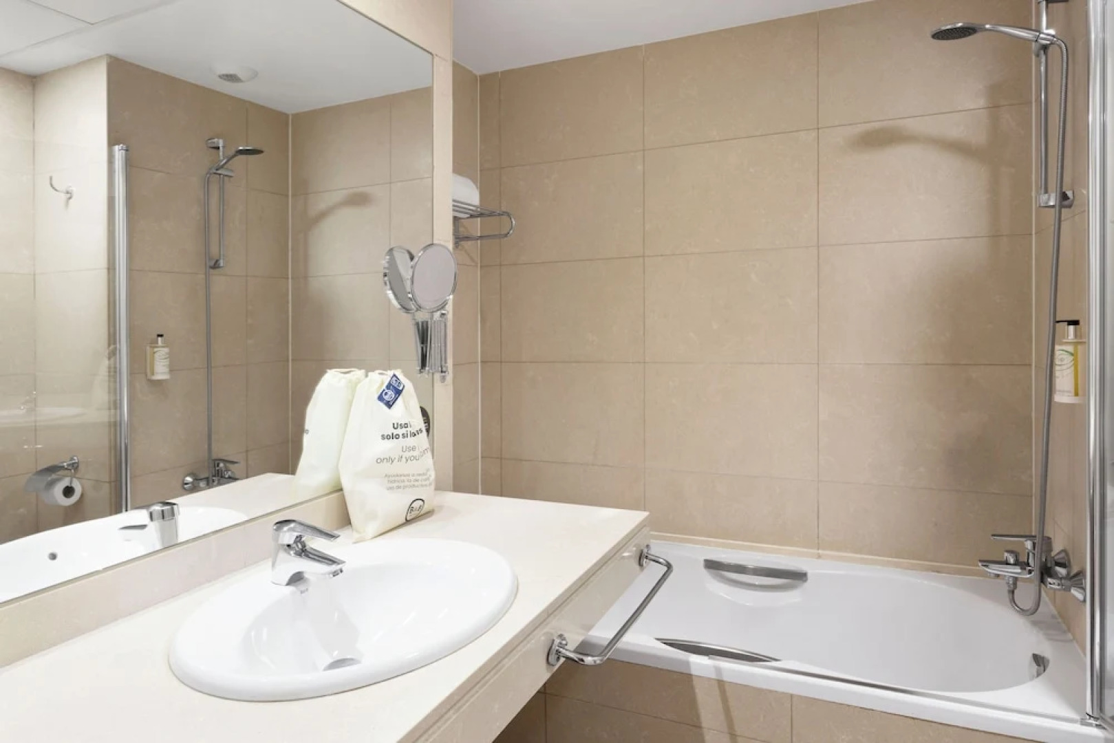 B&B Hotel Logroño Las Cañas