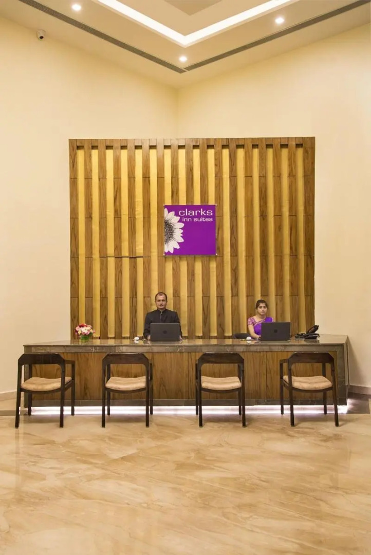 Clarks Inn Suites Katra